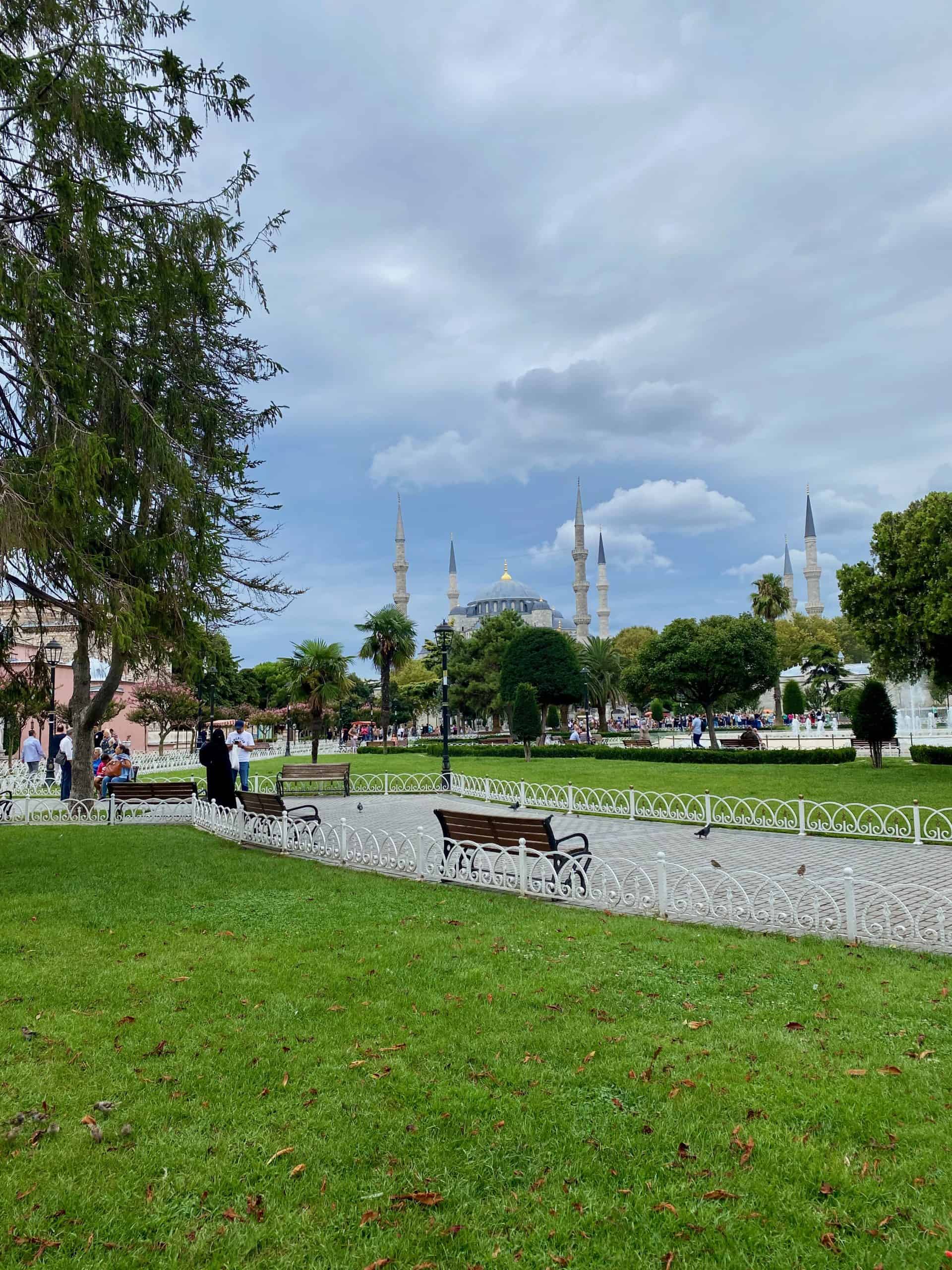 View of Blue Mosque from Sultanahmet Park, suggested site during a 3 days in Istanbul visit