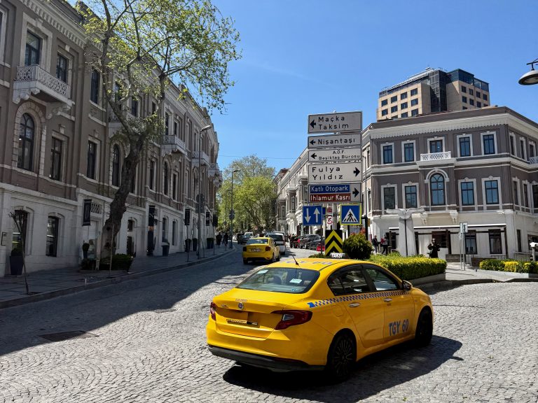 Yellow taxi or Uber in Istanbul